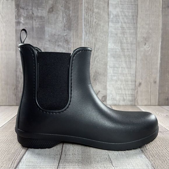 Crocs Women's Freesail Chelsea Boot Rain Pull On Lightweight Rubber Black Size 5 - Picture 6 of 15
